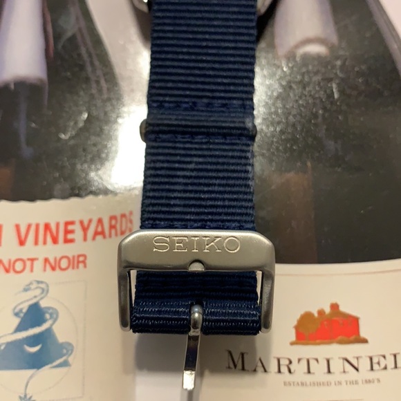 Seiko 5 beautiful blue dial - Picture 3 of 12